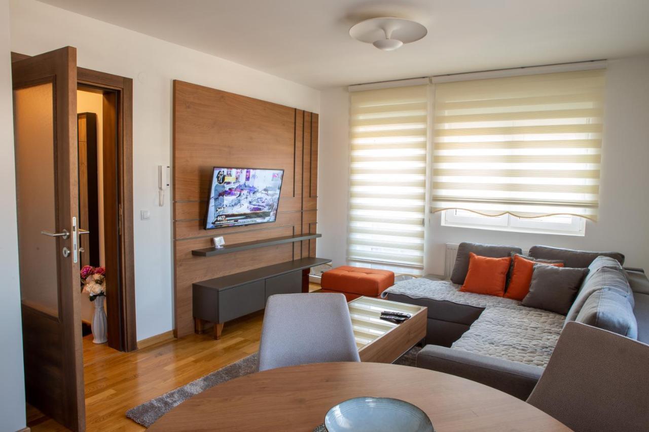 Novi Pazar Apartman Lux Exterior foto